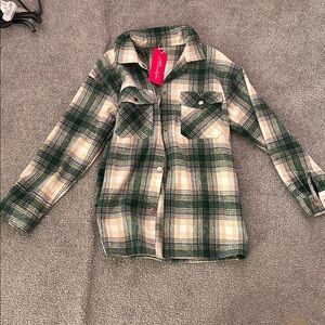 Green and Cream Plaid Shirt with Pockets